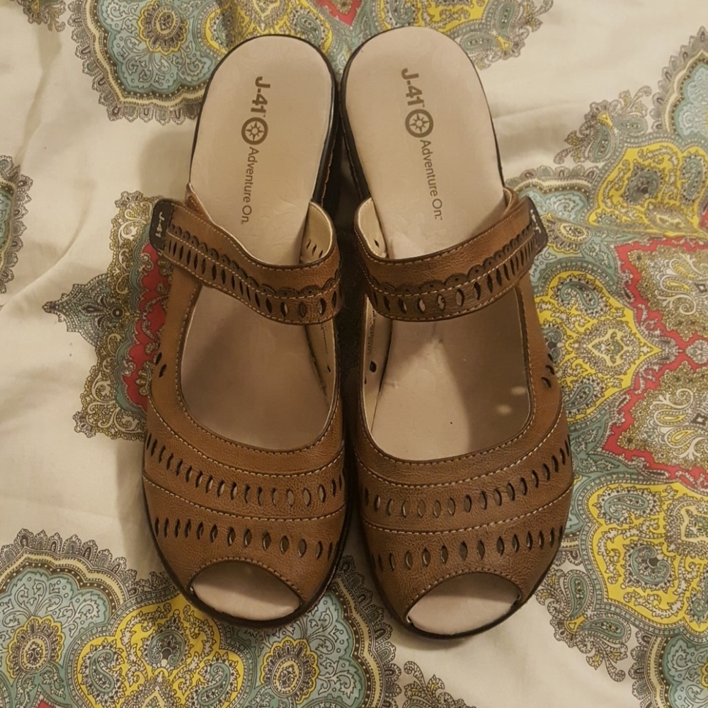 J-41 sandals